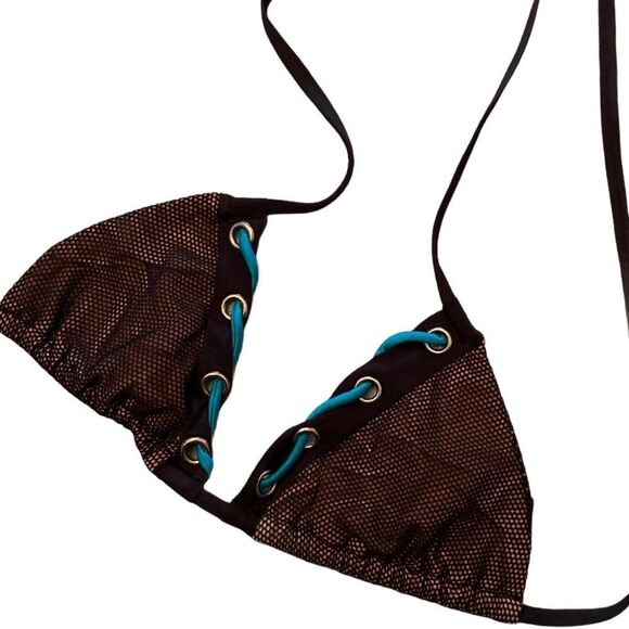 Beach Bunny Bikini Top Black - Picture 1 of 6